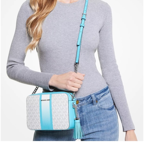 SOLD Michael Kors Signature Jetset Crossbody NWT - Picture 3 of 7